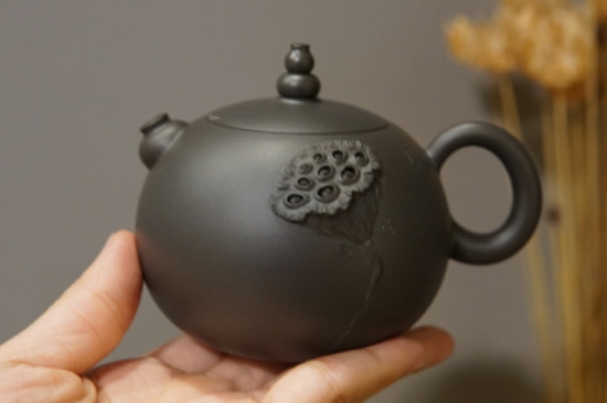 廣西欽州坭興陶可以泡多種茶嗎，坭興陶是一壺一茶嗎?