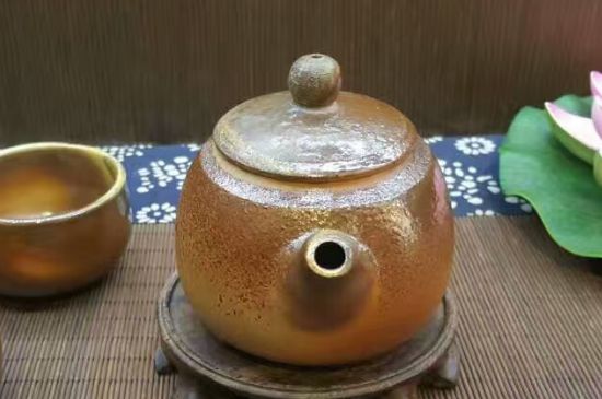 陶壺煮水的優(yōu)缺點(diǎn)，怎么挑選好的煮水陶壺？