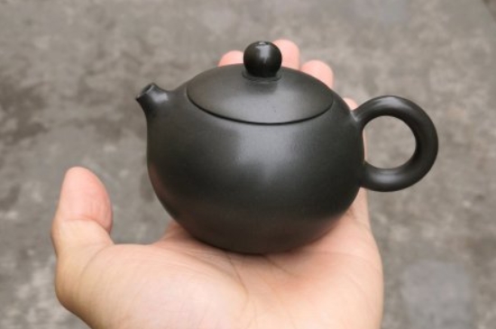 泡茶用坭興陶和紫砂壺哪個(gè)好，紫砂壺比坭興陶壺好嗎？