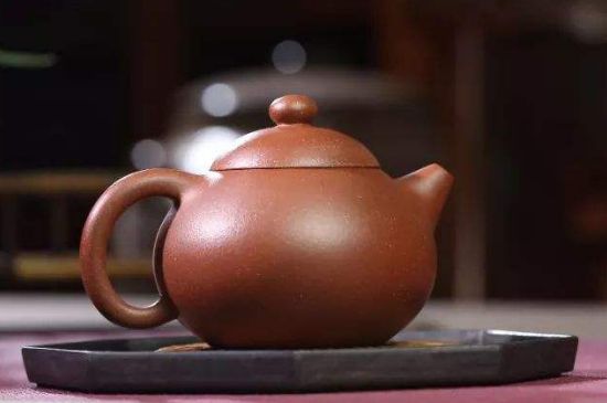 本山綠泥壺適合沖泡什么茶，紫砂壺本山綠最適合什么茶？