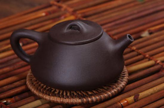 本山綠泥壺適合沖泡什么茶，紫砂壺本山綠最適合什么茶？