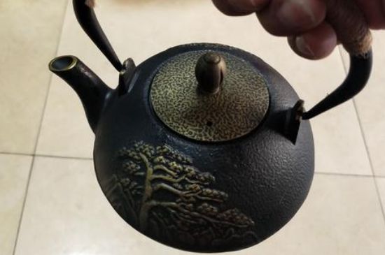 日本新鐵壺多少錢(qián)一個(gè)，如何選購鐵壺