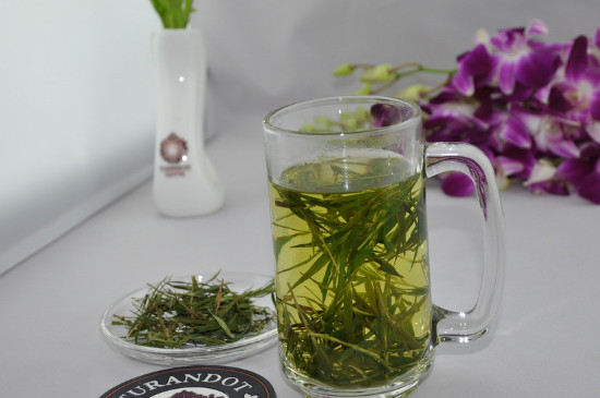 竹葉青茶泡不立起來(lái)怎么回事，竹葉青茶怎么泡立起來(lái)