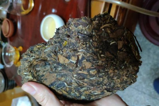 7年壽眉和2年白牡丹哪個(gè)好，老白茶壽眉與白牡丹的口感區別