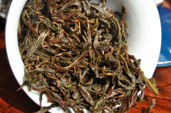 鳳凰單樅茶最貴的香型是哪個(gè)，蜜蘭香單樅的價(jià)格最貴