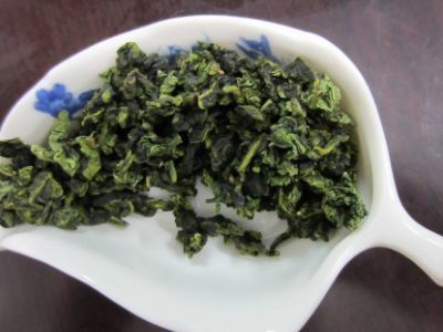 鐵觀(guān)音毛茶茶?？梢耘菟葐?，鐵觀(guān)音帶梗是不是好茶？