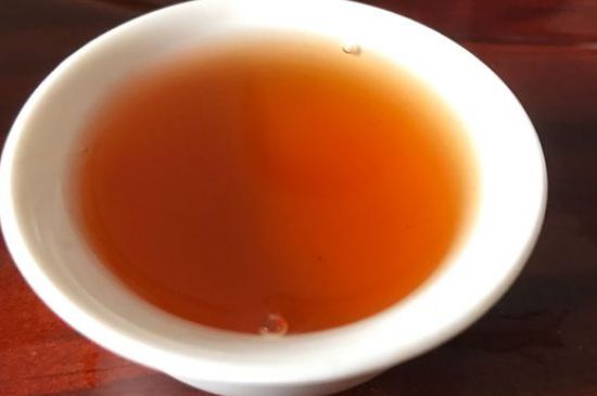 正山小種喝起來(lái)苦澀有點(diǎn)酸對嗎，正山小種發(fā)酸有害嗎