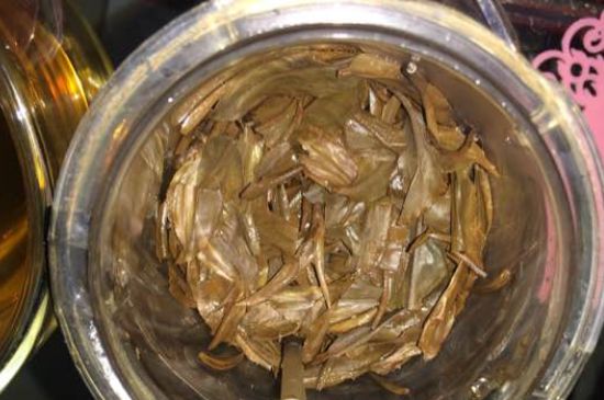 金駿眉有幾個(gè)品種分哪幾個(gè)級別？按茶樹(shù)劃分5個(gè)等級！