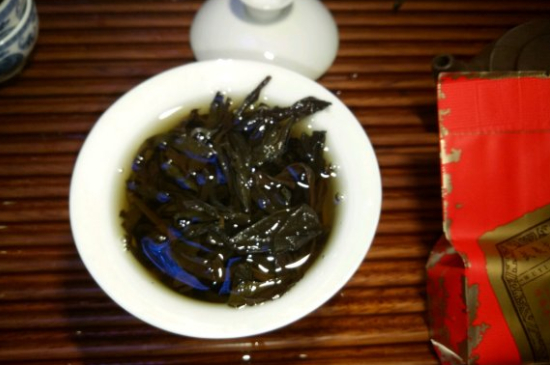 肉桂可以用紫砂壺沖泡嗎，紫砂壺能泡武夷巖茶肉桂用嗎？