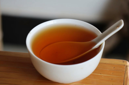 肉桂可以用紫砂壺沖泡嗎，紫砂壺能泡武夷巖茶肉桂用嗎？