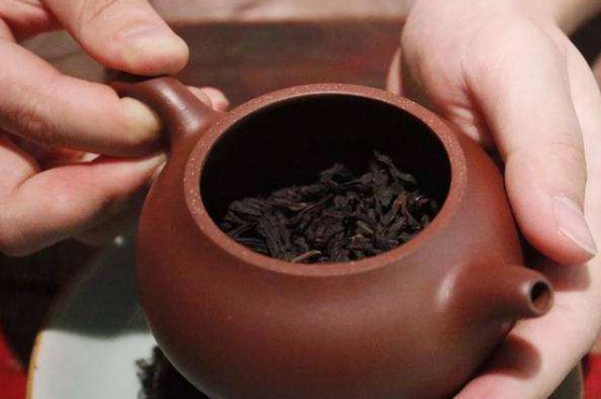 什么泥料的紫砂壺沖泡肉桂，武夷巖茶肉桂用哪種紫砂壺好？