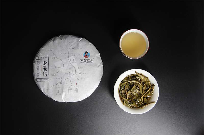 這座寨子至今已有1300多年的歷史，是最古老茶農濮人的后裔