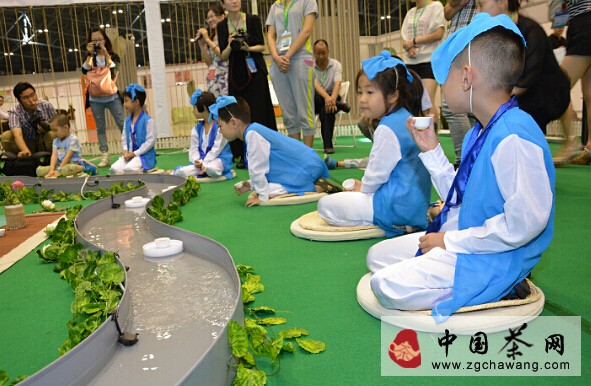 “曲水流觴”首現龍城 多場(chǎng)茶會(huì )共揚茶文化魅力