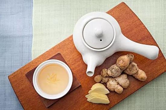 “夏喝綠 冬喝紅”？這5種茶才最適合夏天